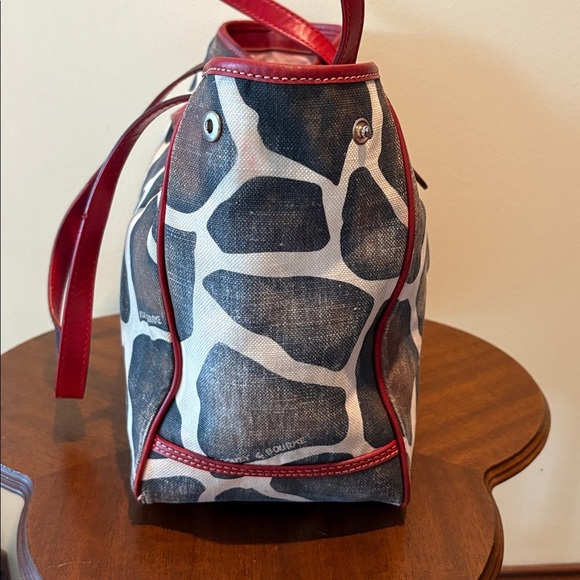 Dooney Bourke giraffe pattern shoulder bag tote red leather trim side tops EUC - Picture 5 of 17